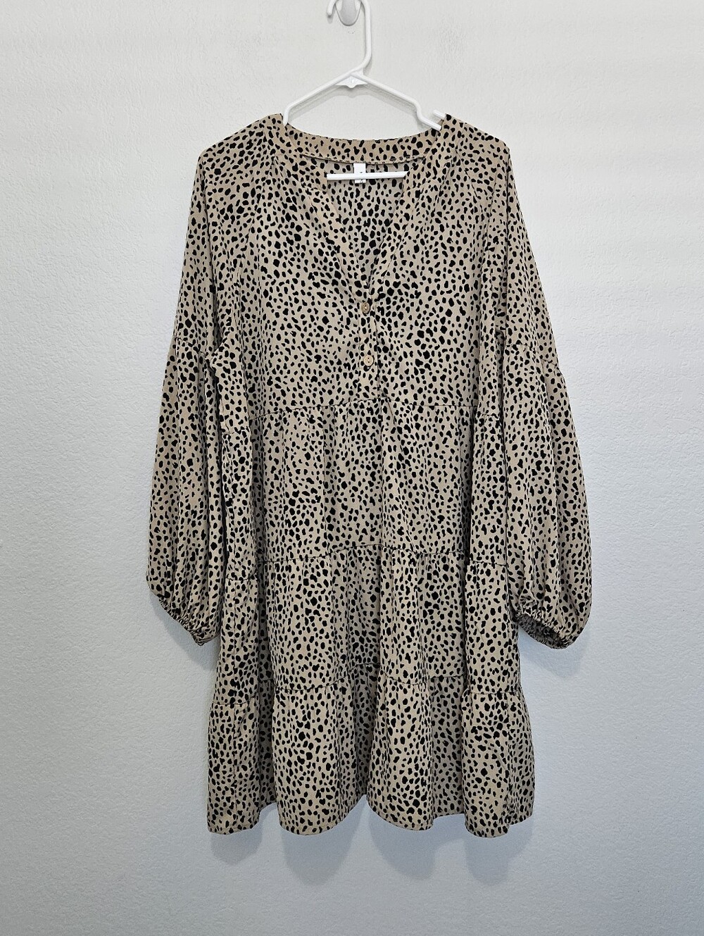 NWOT Leopard Print Tiered Mini Dress Long Balloon Sleeve V-Neck Womens XL